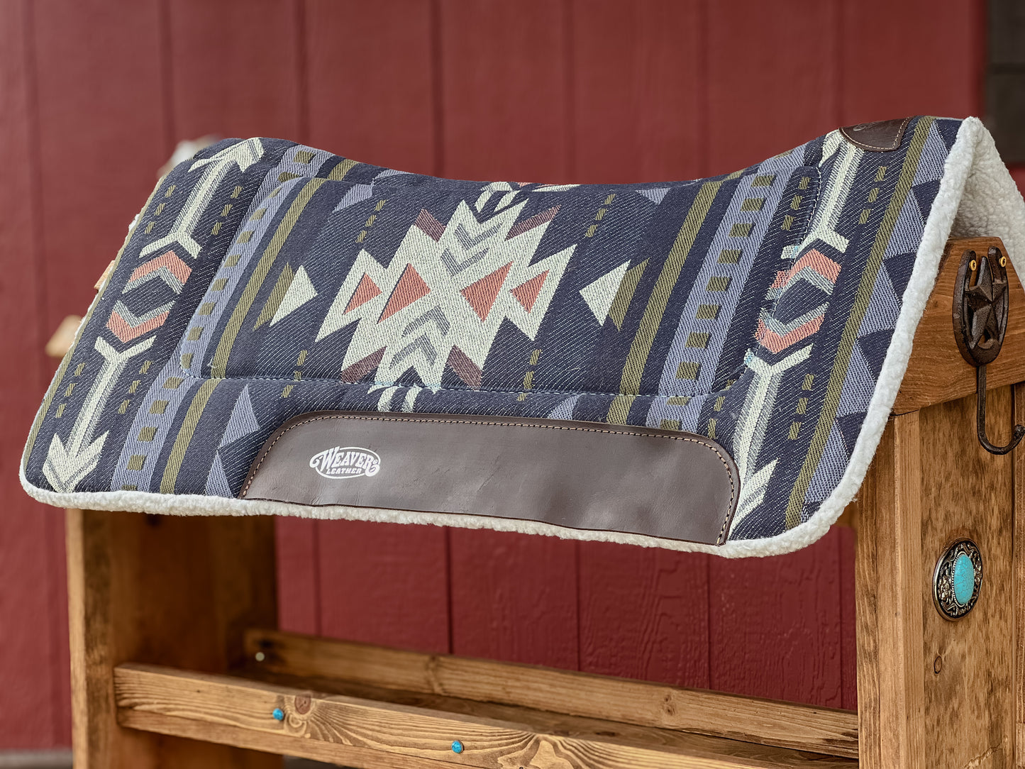 Weaver All Purpose Contoured Fleece Saddle Pad 32" X 32" - Santa Fe Navy/off White