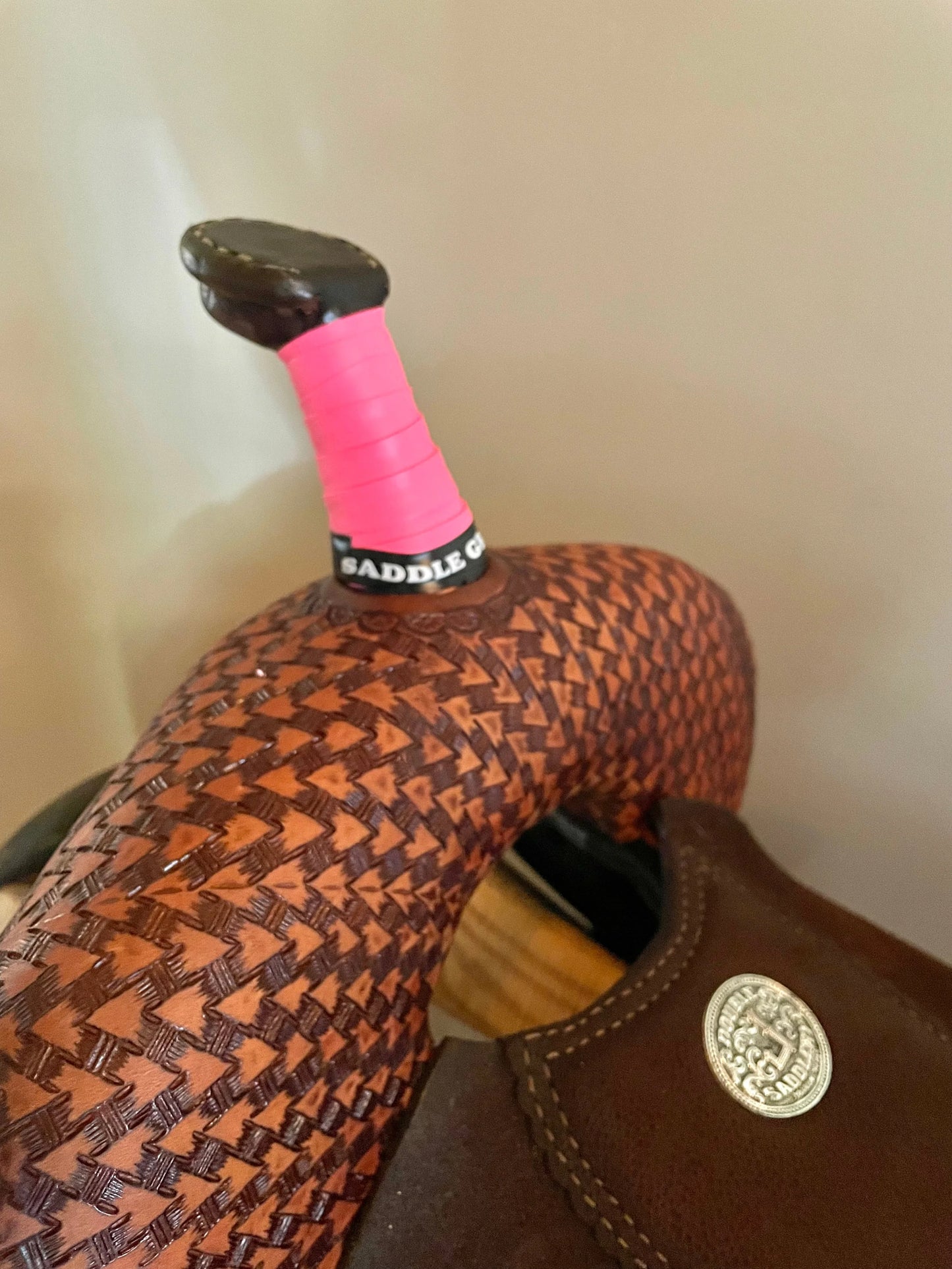 Saddle Grip