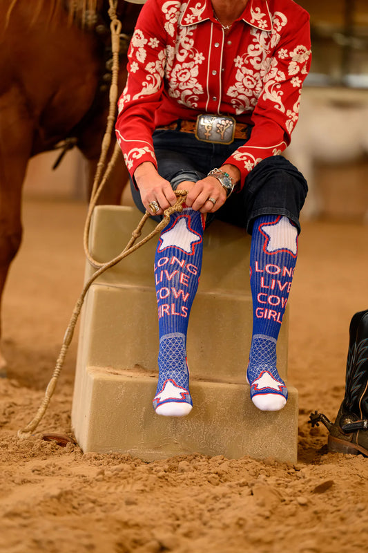 Lucky Chuck- Long Live Cowgirls